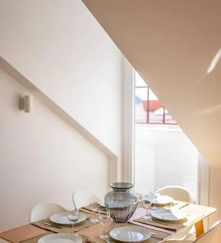 Amaro Iii - Stunning Penthouse In Alcantara ליסבון
