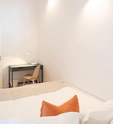 Amaro Iii - Stunning Penthouse In Alcantara דירה *